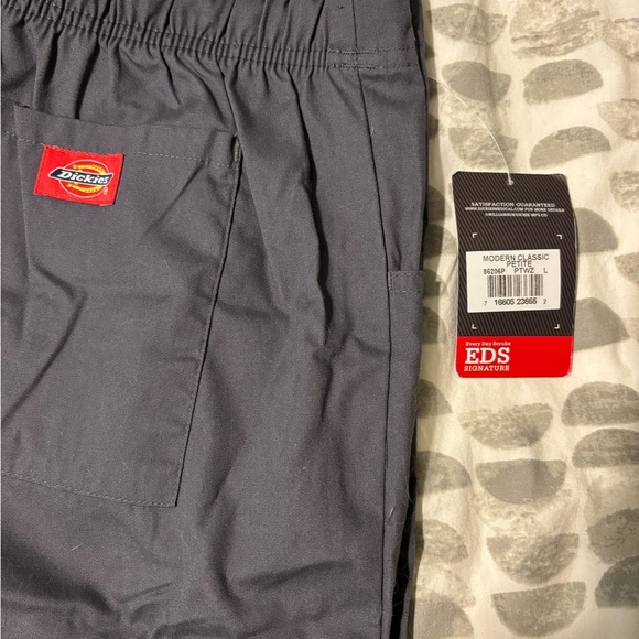Dickies Women’s Scrub Pants Pewter Gray - Picture 2 of 4